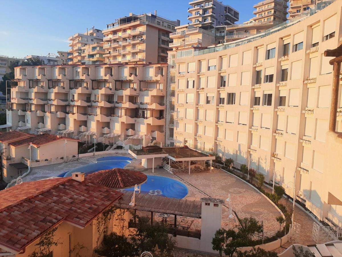 Kela Apartment 3 Sarandë 外观 照片